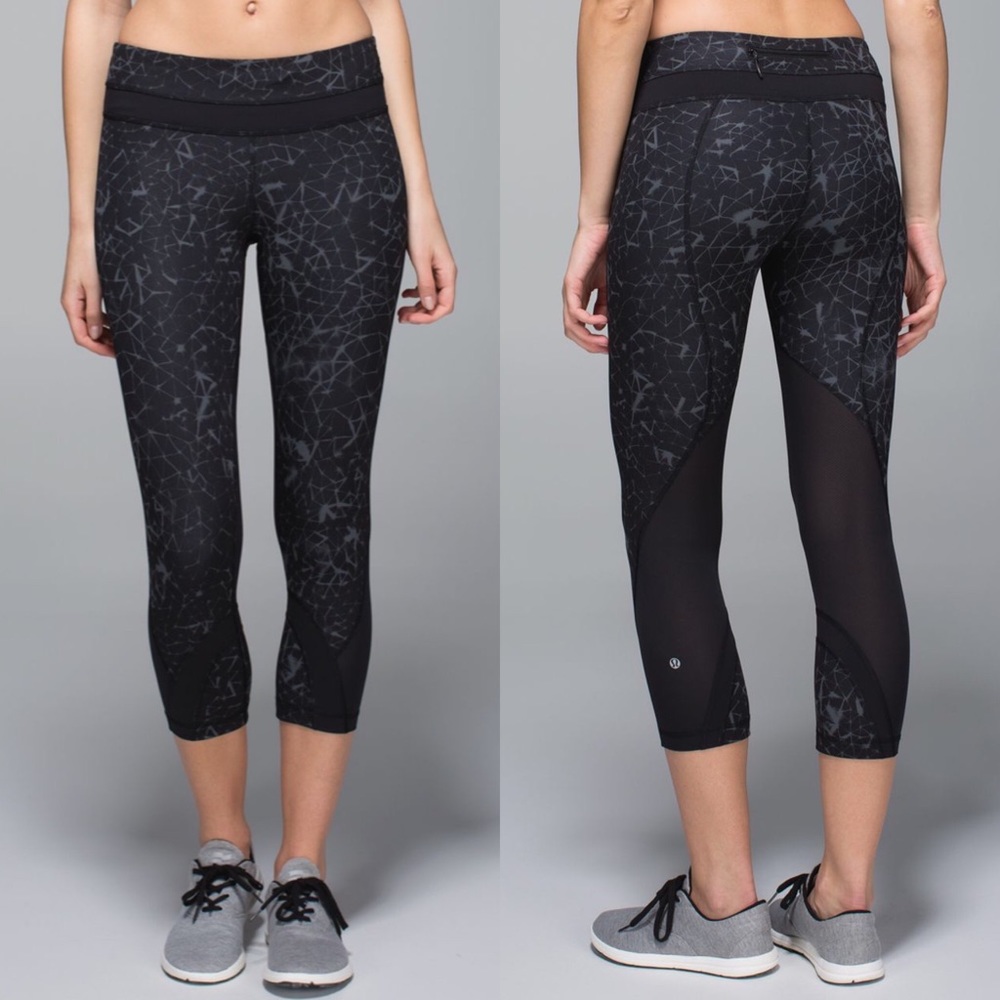 Lululemon Inspire Crop II Star Crushed Coal Black